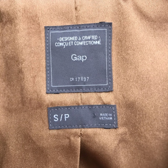 GAP Coat - Picture 6 of 7